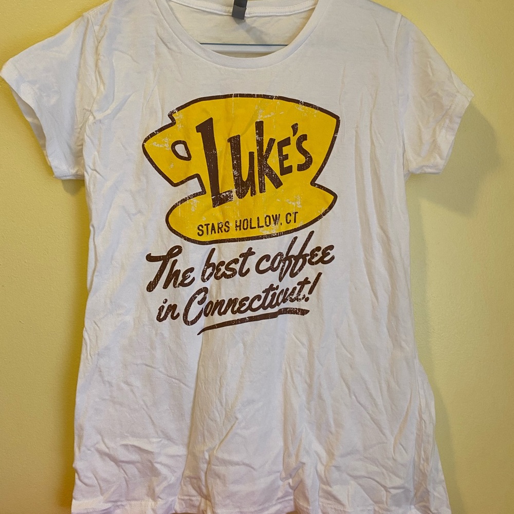 White graphic t-shirt